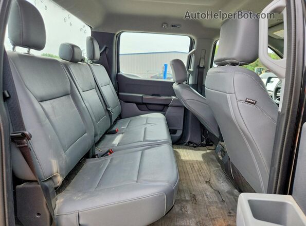 1FTEW1EP0NKD52085 2022 FORD F150 Black Rear seats view