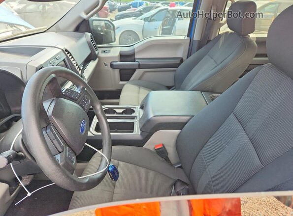 1FTEW1EP1KFD50799 2019 FORD F150 Blue Вид салону спереду