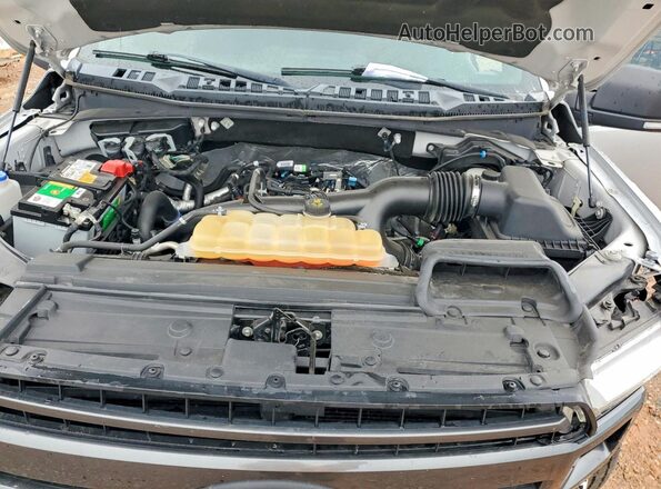 1FTEW1EP3KFA13180 2019 FORD F150 Silver Widok wnętrza z tyłu
