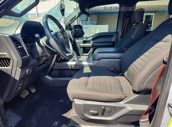 1FTEW1EP3KFA26060 2019 FORD F150 Gray Front interior view