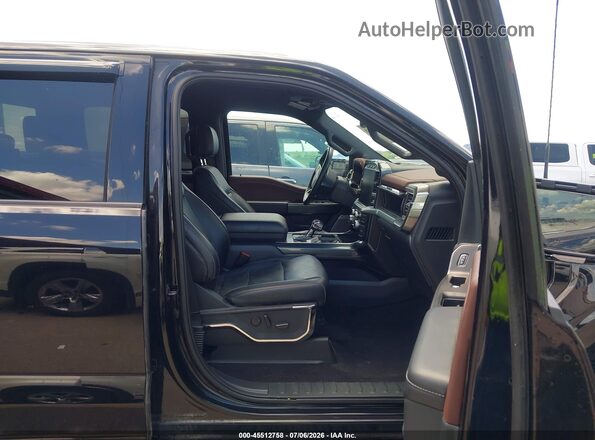 1FTEW1EP3PKE99603 2023 FORD F150 Black Widok wnętrza z przodu