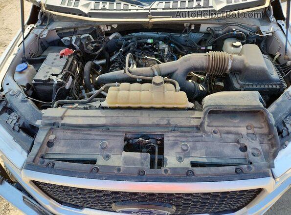 1FTEW1EP4KKD45121 2019 FORD F150 Silver უკანა სალონის ხედი