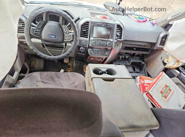 1FTEW1EP4LFB90399 2020 FORD F150 White Вид панелі приладів