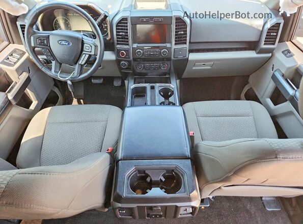 1FTEW1EP5JFB86147 2018 FORD F150 Silver წინა პანელის ხედი