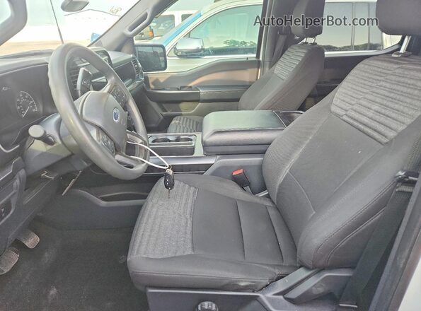 1FTEW1EP5NKD98012 2022 FORD F150 Белый Вид салона спереди