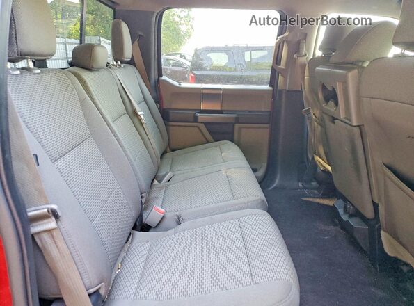 1FTEW1EP6GFB52565 2016 FORD F150 Two Tone Widok tylnych siedzeń