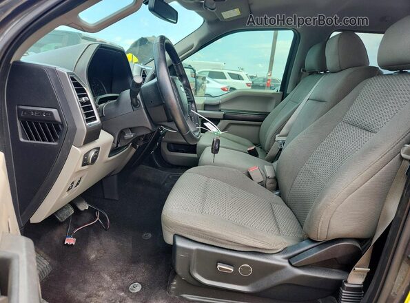 1FTEW1EP6HFA22187 2017 FORD F150 Gray Front interior view