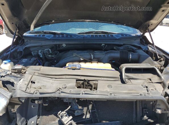 1FTEW1EP6JFE28184 2018 FORD F150 Gray Вид задньої частини салону