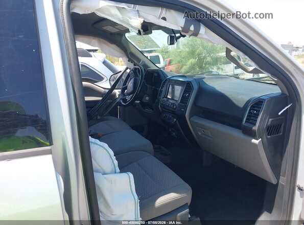 1FTEW1EP6JKC42149 2018 FORD F150 Silver Սալոնի դիմացի տեսք