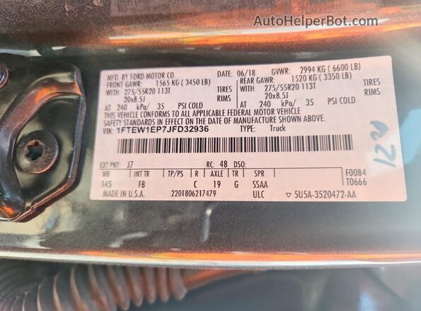 1FTEW1EP7JFD32936 2018 FORD F150 Gray Widok komory silnika