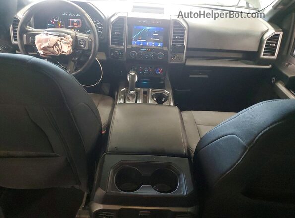1FTEW1EP7LFC15389 2020 FORD F150 Gray Widok deski rozdzielczej