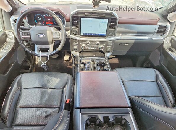 1FTEW1EP7MKD49697 2021 FORD F150 White Widok deski rozdzielczej