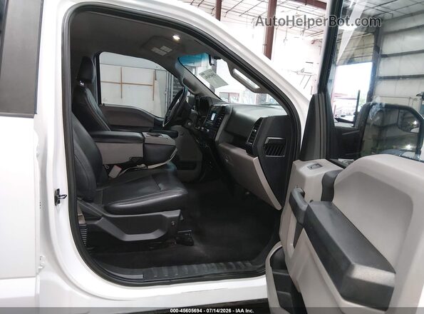 1FTEW1EP8GKF83383 2016 FORD F150 White Front interior view