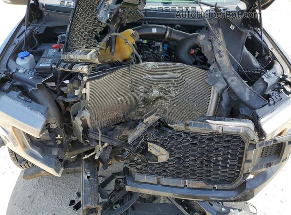 1FTEW1EP8LFC50345 2020 FORD F150 Black Widok wnętrza z tyłu
