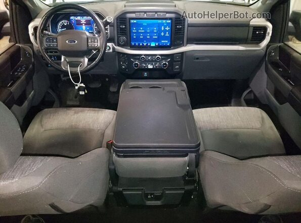 1FTEW1EP8NKD73136 2022 FORD F150 Черный Вид панели приборов