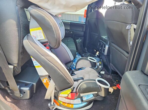 1FTEW1EPXGKE00386 2016 FORD F150 Gray Rear seats view
