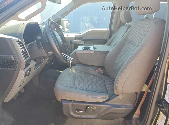 1FTEW1EPXJFA22439 2018 FORD F150 Black Вид салону спереду