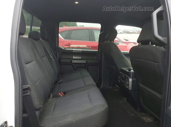 1FTEW1EPXLKF36009 2020 FORD F150 White Vista de los asientos traseros