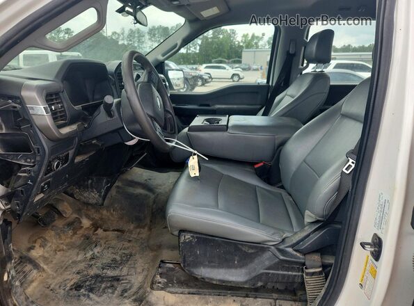 1FTEW1K5XRKD47341 2024 FORD F150 White Widok wnętrza z przodu