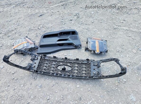 1FTEW2KP2RKD85217 2024 FORD F150 Gray Widok komory silnika
