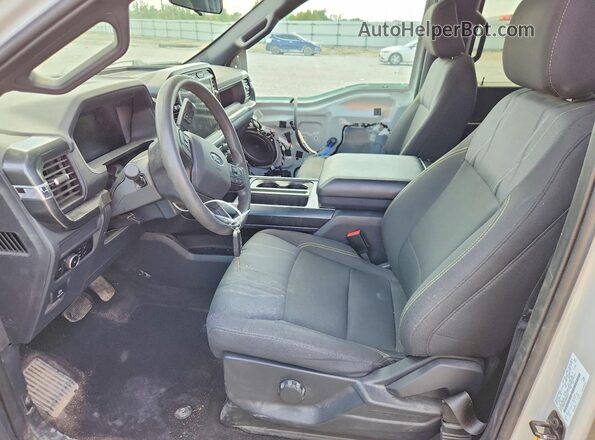 1FTEW2KP2RKD85217 2024 FORD F150 Gray Widok wnętrza z przodu