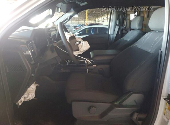 1FTEW2KP9SKE10751 2025 FORD F150 Gray Front interior view