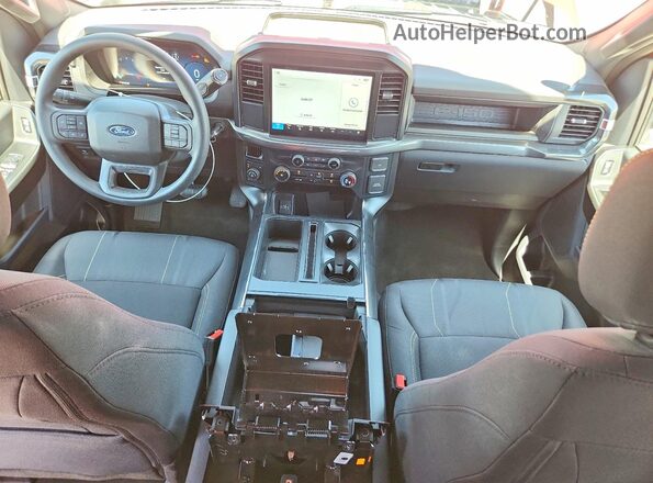 1FTEW2L53SFC13693 2025 FORD F150 Red Вид панелі приладів