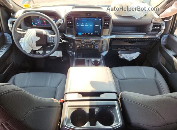1FTEW2LP0TKD18427 2026 FORD F150 Серый Вид панели приборов