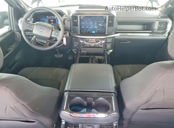 1FTEW2LP2SKD66171 2025 FORD F150 Черный Вид панели приборов