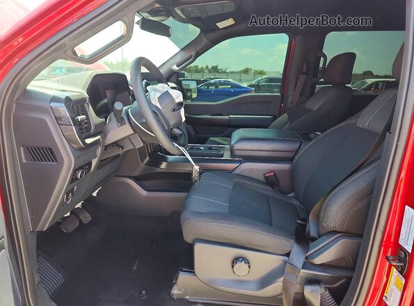1FTEW2LP5RKF24710 2024 FORD F150 Maroon Widok wnętrza z przodu