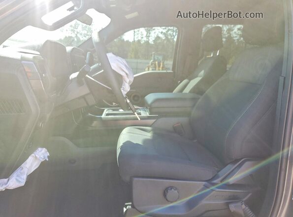 1FTEW2LP5RKF38283 2024 FORD F150 Gray Front interior view