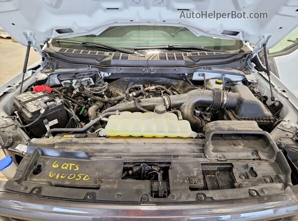 1FTEW2LP6TKD02071 2026 FORD F150 White Вид задньої частини салону
