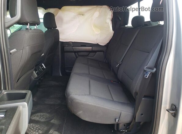 1FTEW3KP6RKF53608 2024 FORD F150 Gray Vista de los asientos traseros