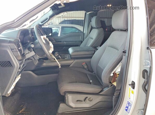 1FTEW3LP5RFC08352 2024 FORD F150 Gray Widok wnętrza z przodu