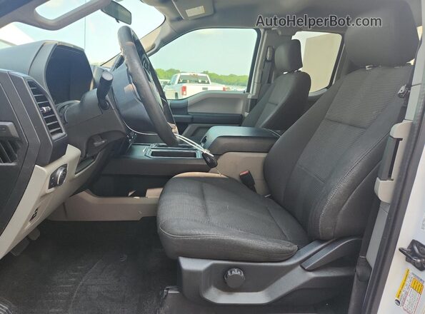 1FTEX1C53KKF31909 2019 FORD F150 White Front interior view