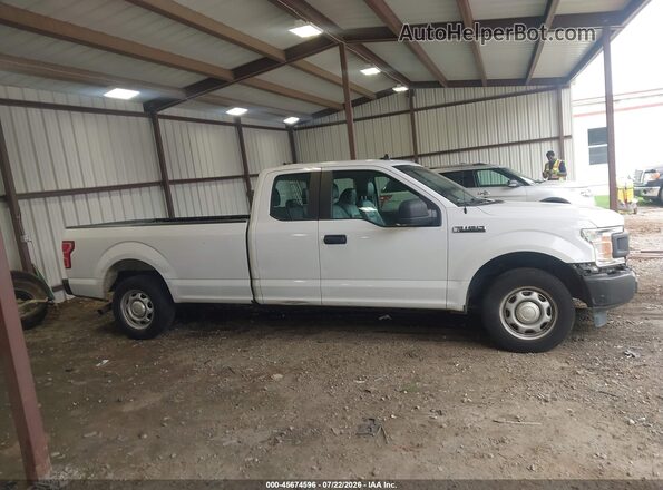 1FTEX1C54LKE54646 2020 FORD F150 White Vista interior trasera