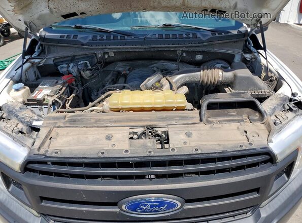 1FTEX1C55LKD15030 2020 FORD F150 White Вид задньої частини салону