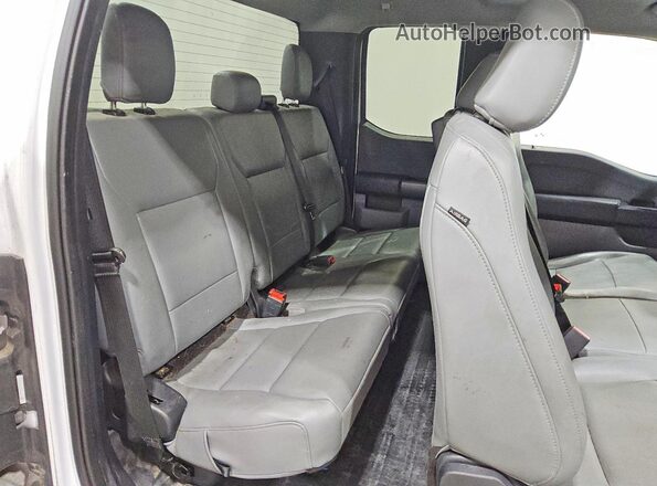 1FTEX1C58NKD52091 2022 FORD F150 Белый Вид задних сидений