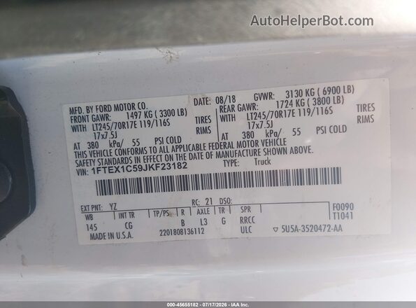 1FTEX1C59JKF23182 2018 FORD F150 White Vista del compartimento del motor
