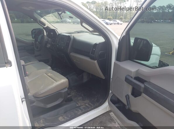 1FTEX1C80GFD35033 2016 FORD F150 White Front interior view