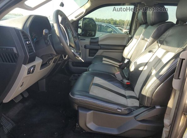 1FTEX1C80HFC56866 2017 FORD F150 Gray Widok wnętrza z przodu