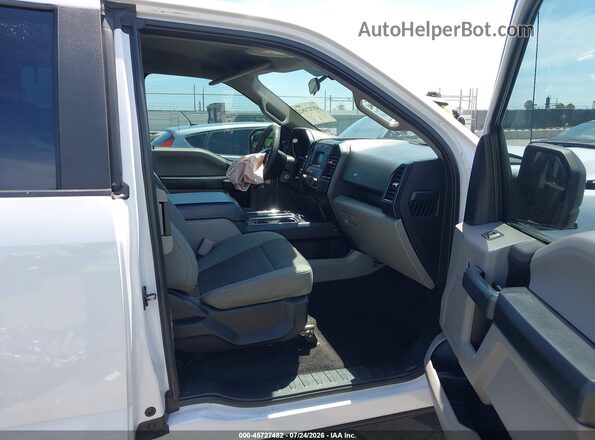 1FTEX1C81GKE46343 2016 FORD F150 White Front interior view