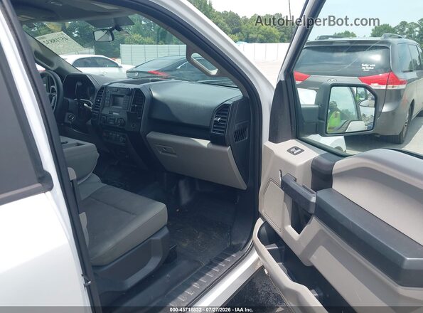 1FTEX1C83HFA60694 2017 FORD F150 White Front interior view