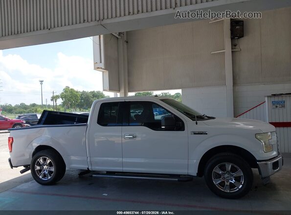 1FTEX1C85GFA08675 2016 FORD F150 White Вид задньої частини салону