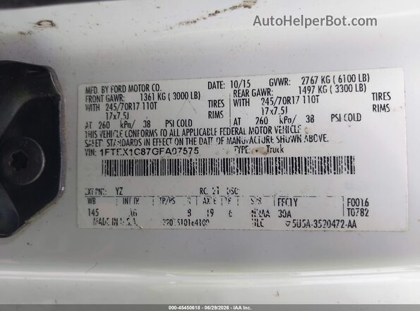 1FTEX1C87GFA07575 2016 FORD F150 White Vista del compartimento del motor