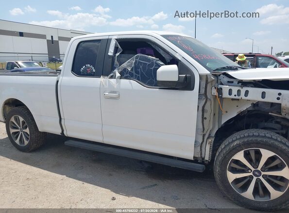 1FTEX1C87HKC72523 2017 FORD F150 White Rear interior view