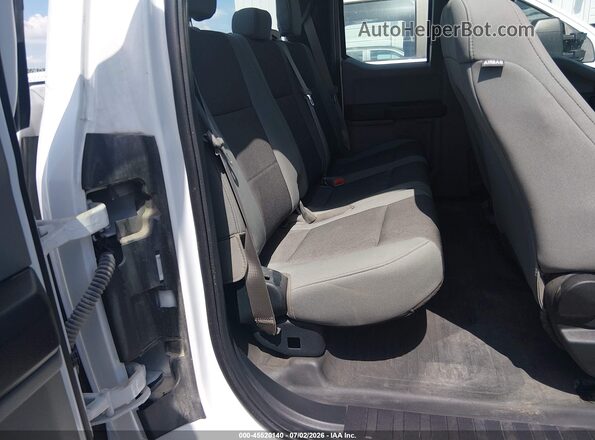 1FTEX1C87HKD49715 2017 FORD F150 White Widok naklejki z numerem VIN