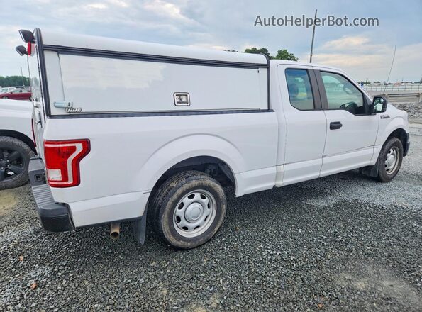 1FTEX1C89HKD20068 2017 FORD F150 White Rear right