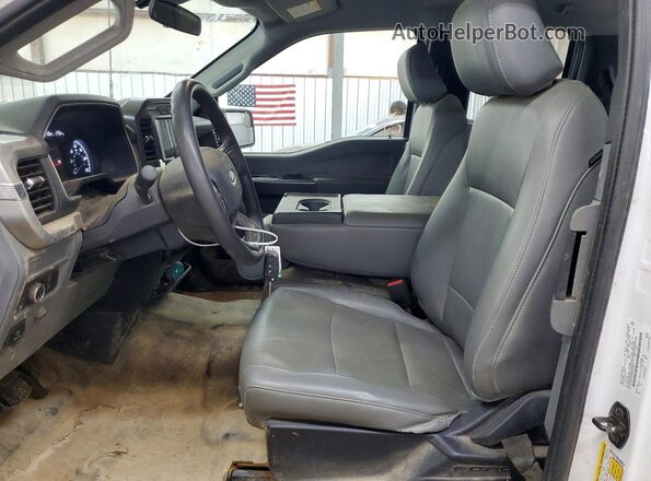1FTEX1CB0NKD57677 2022 FORD F150 White Вид салону спереду
