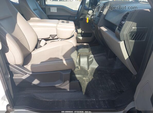 1FTEX1CB1KFB50008 2019 FORD F150 White წინა სალონის ხედი